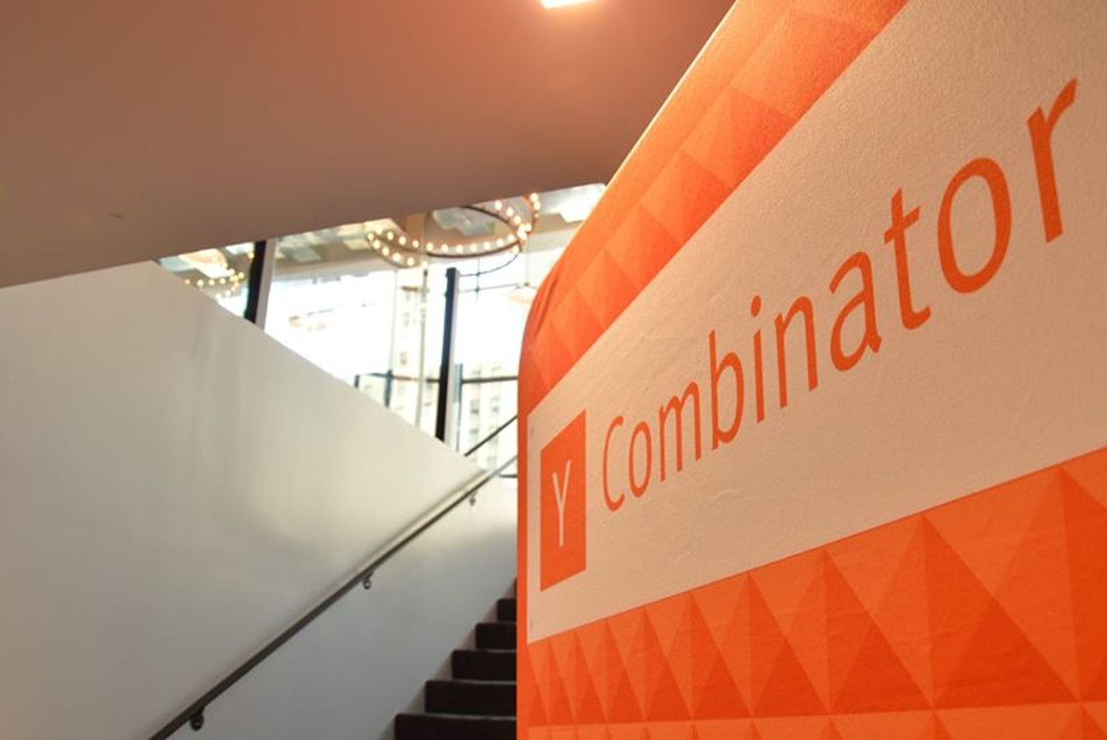 Y Combinator Urges its Companies to 'Stay Alive'