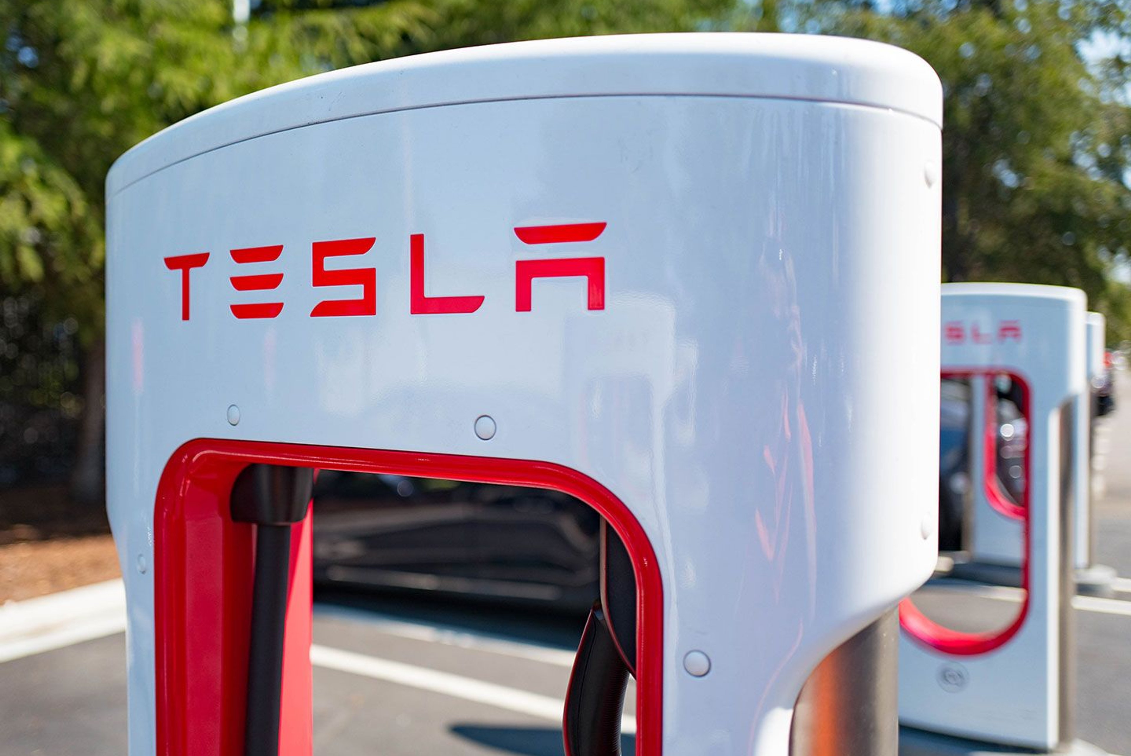 Tesla Gained $64 mln on Bitcoin Sales but Lost $170 as Impairment