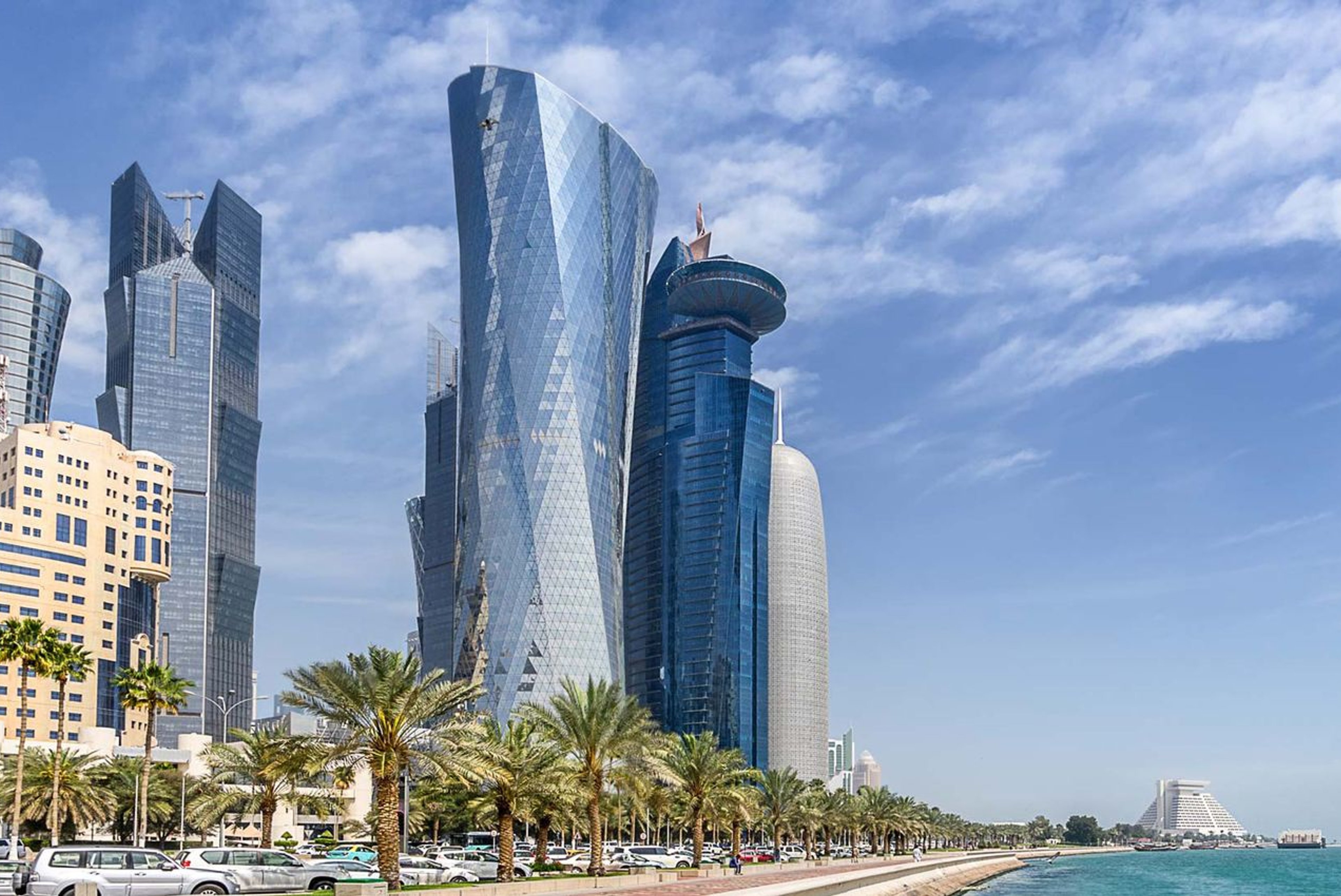 MCIT Partners with Meta to Drive Digital Economic Reforms in Qatar