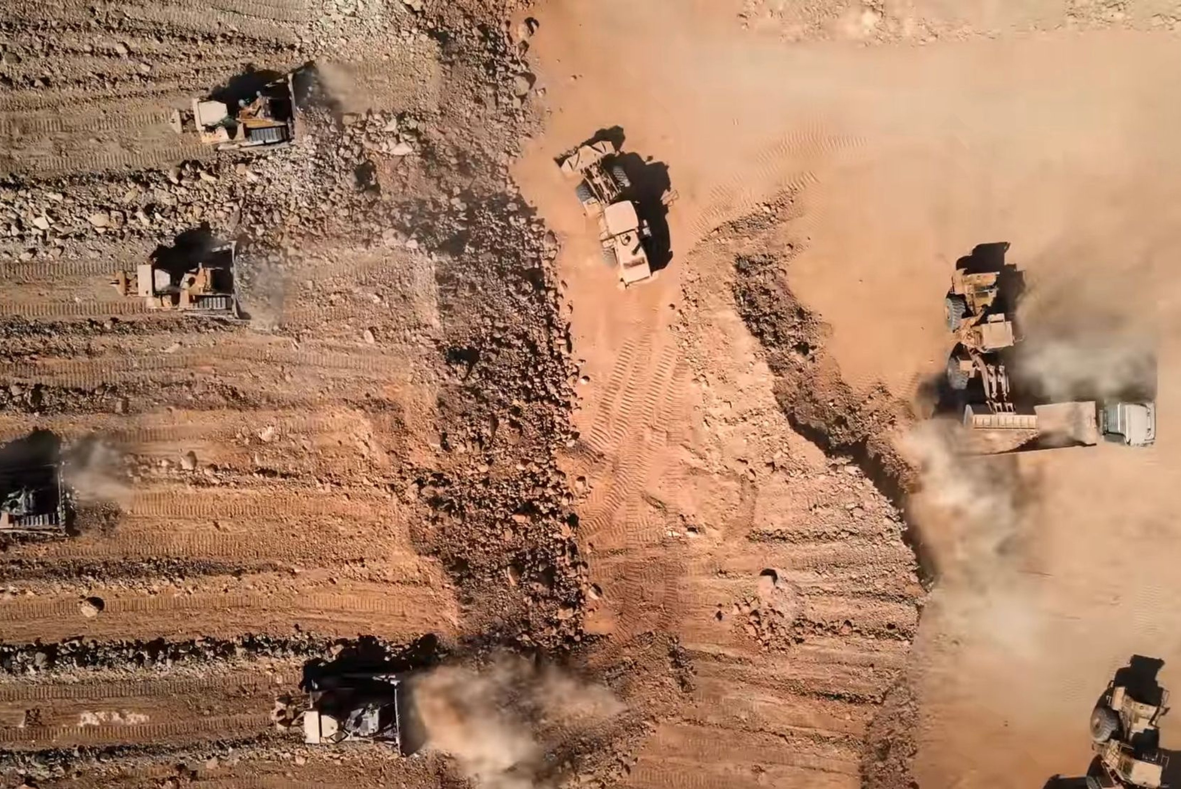Drones Capture Construction of ‘the Line’ in Saudi Arabia