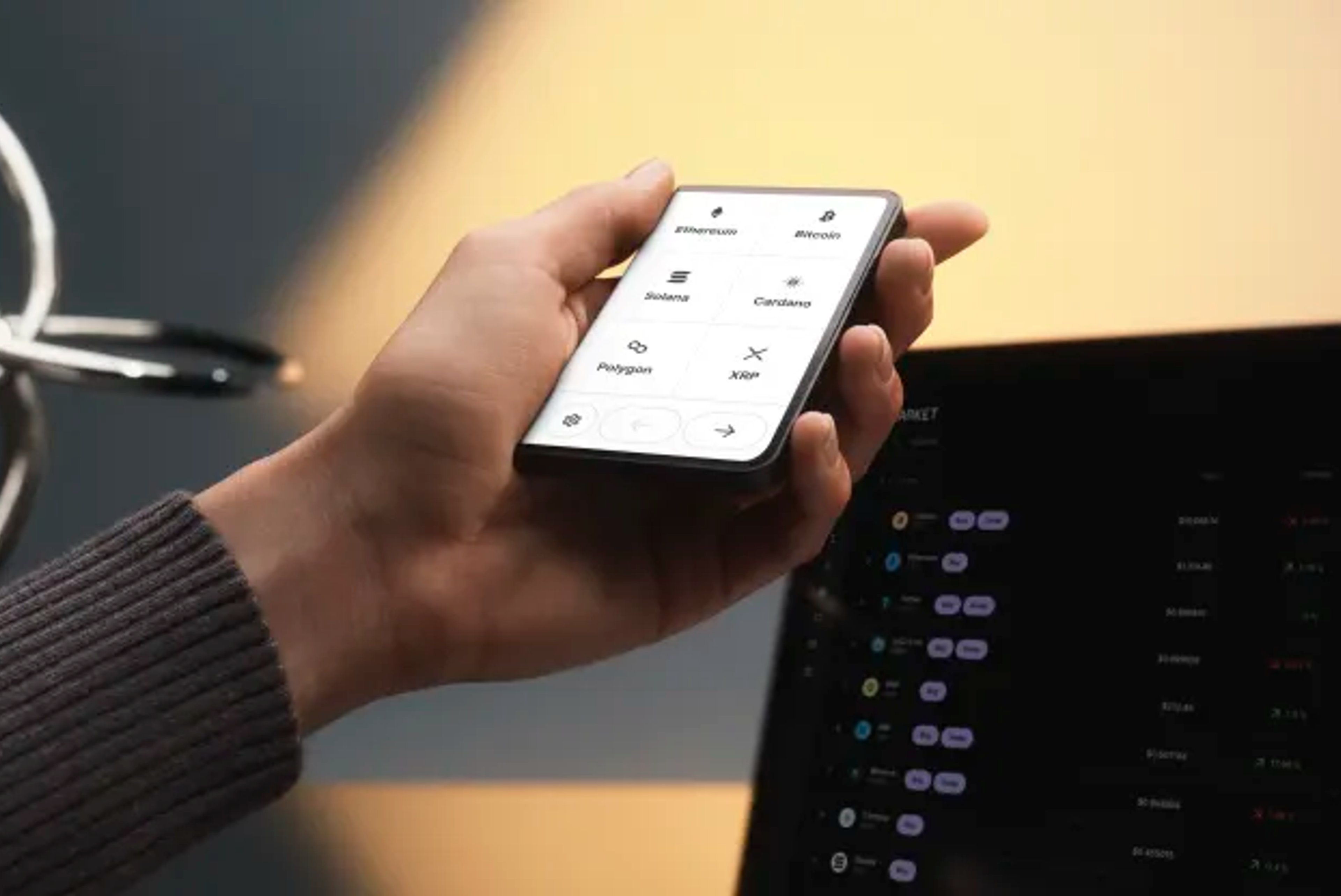 'Father of the iPod' Tony Fadell designed a $279 card-sized device for storing crypto