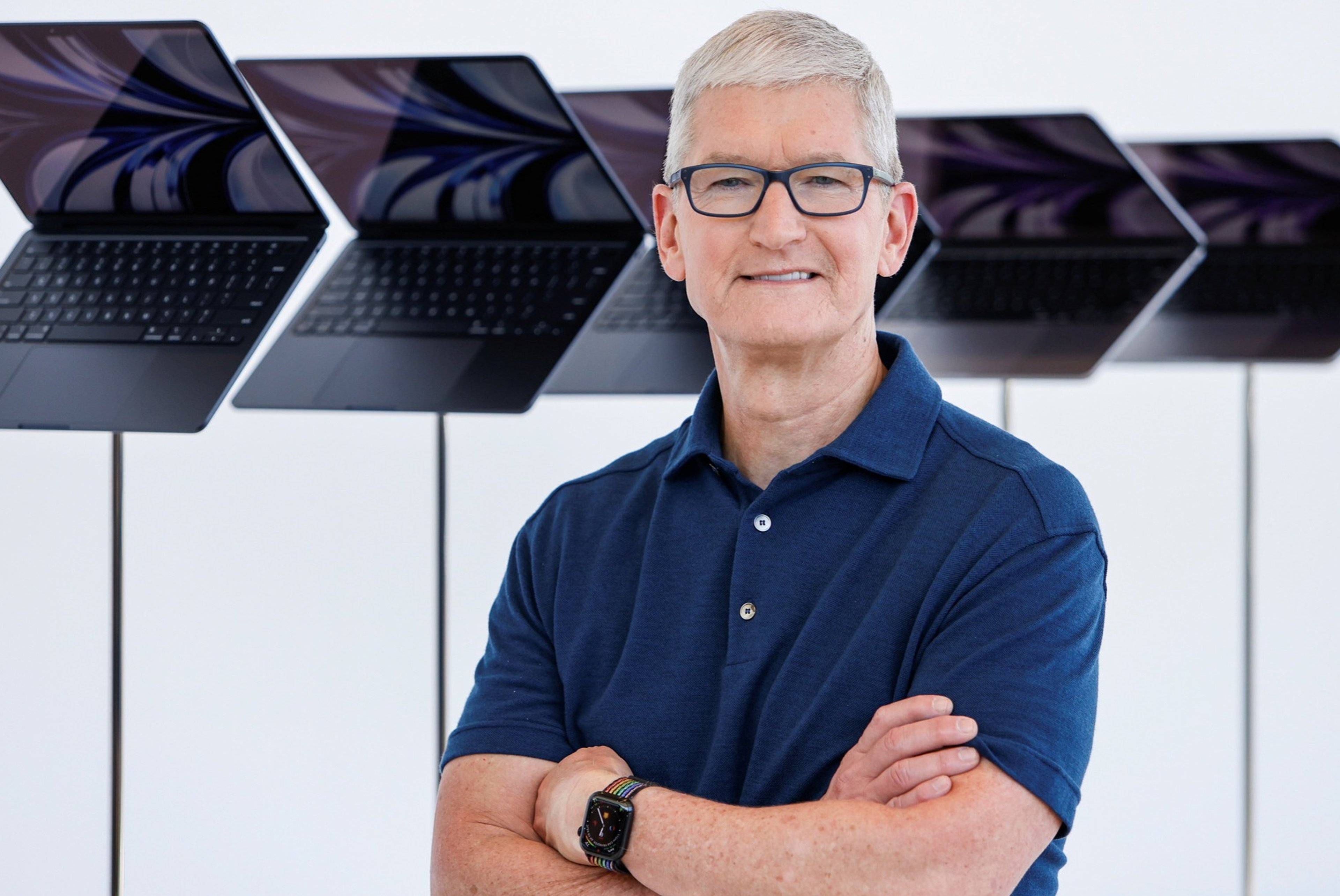 Almost all FAANG fired tens of thousands of employees except Apple, where the CEO cut his own pay