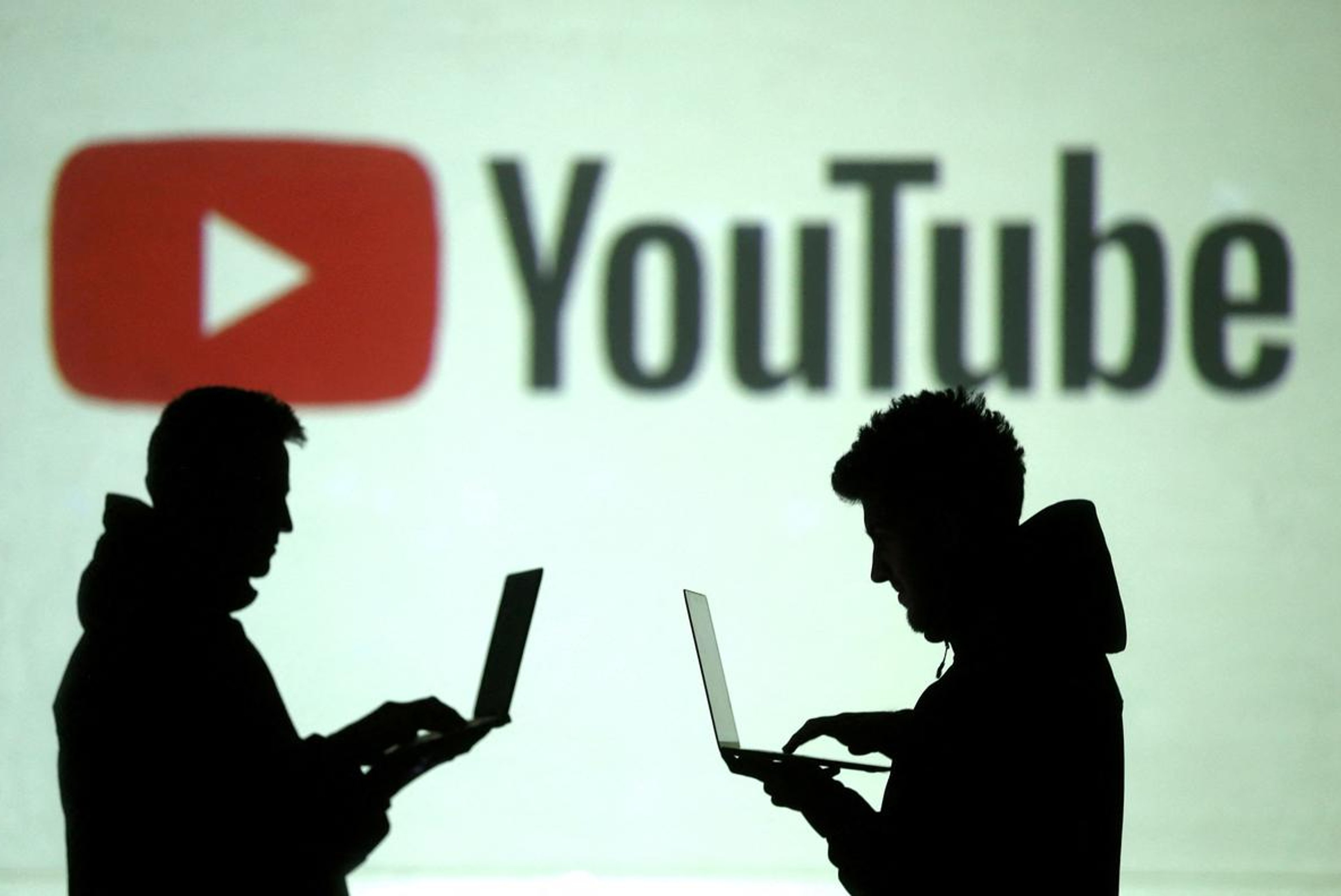 YouTube will eliminate overlay ads on desktops