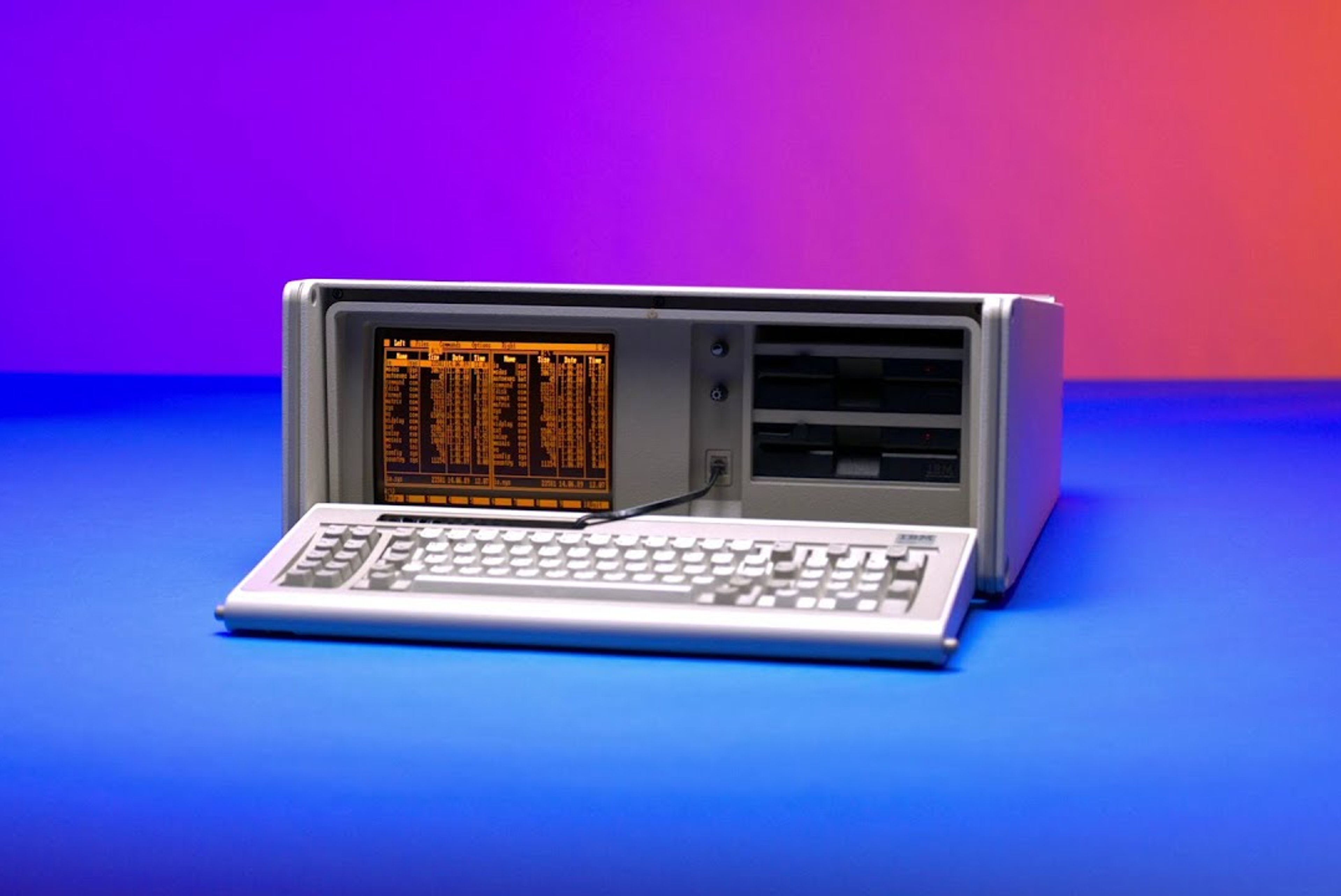 Programmer gets AI Chatbot running on a retro computer