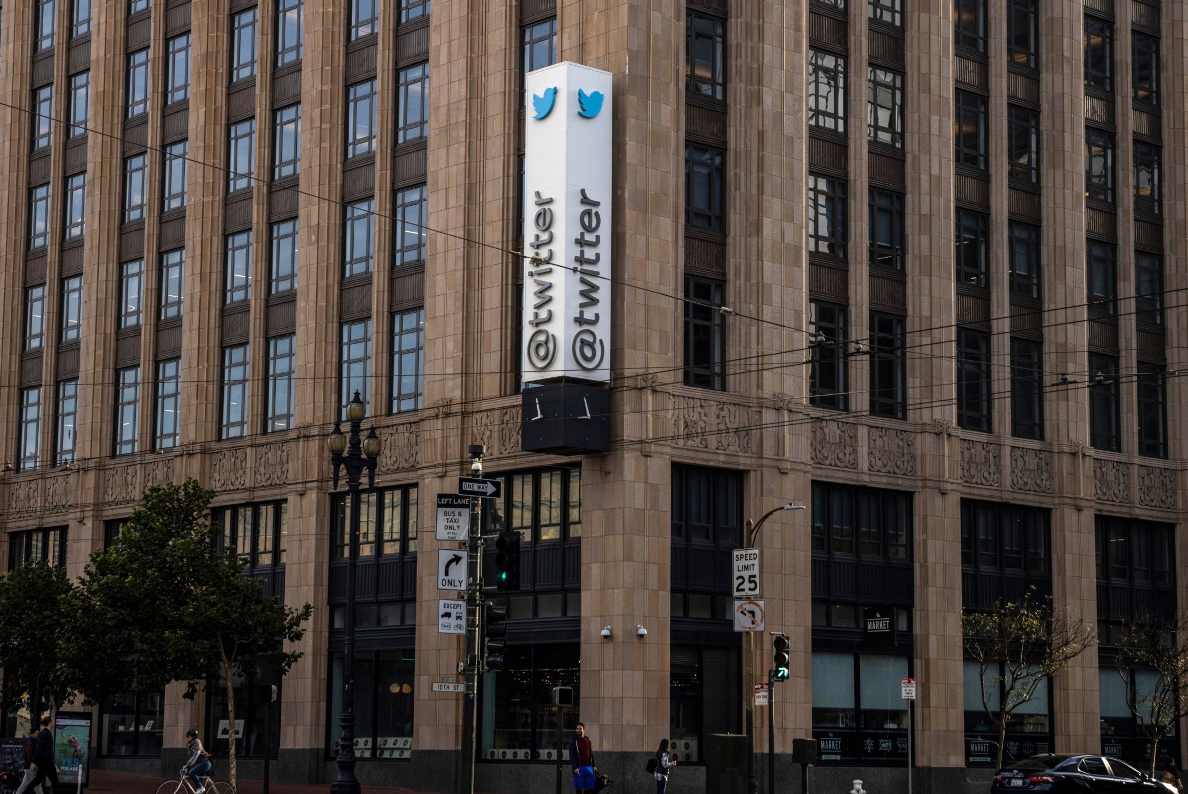 Elon Musk's latest prank: Painting over Twitter sign at SF HQ, changing it to 'Titter'