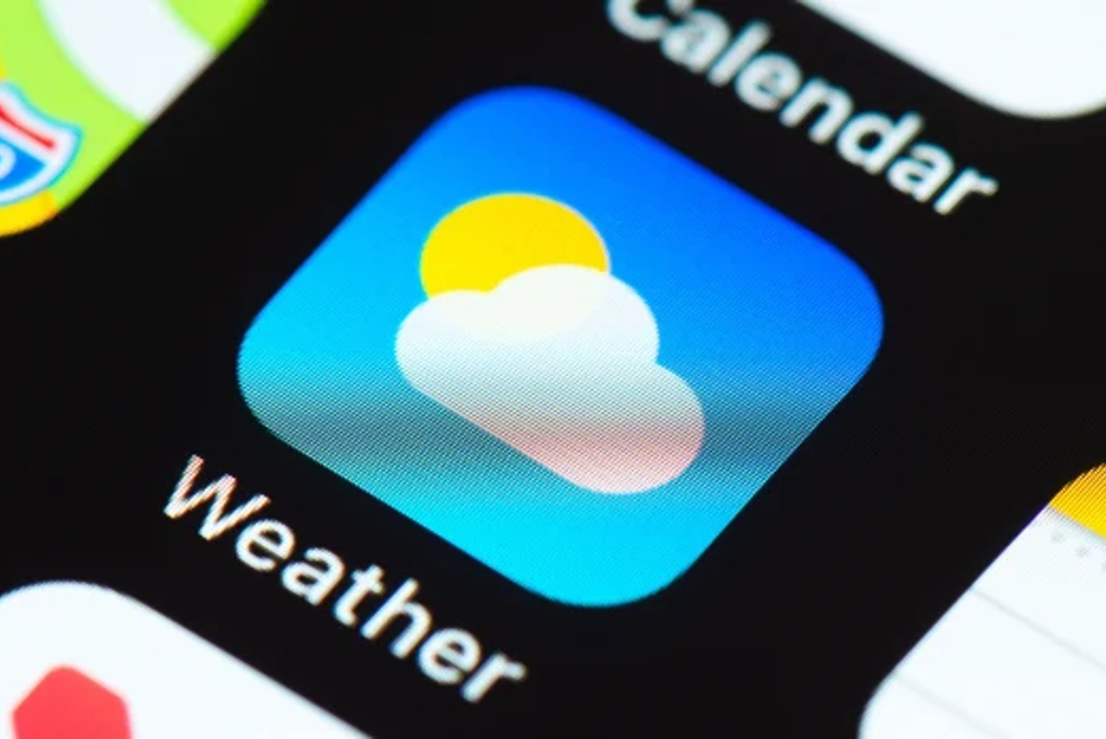 Apple Weather App experiences global outage