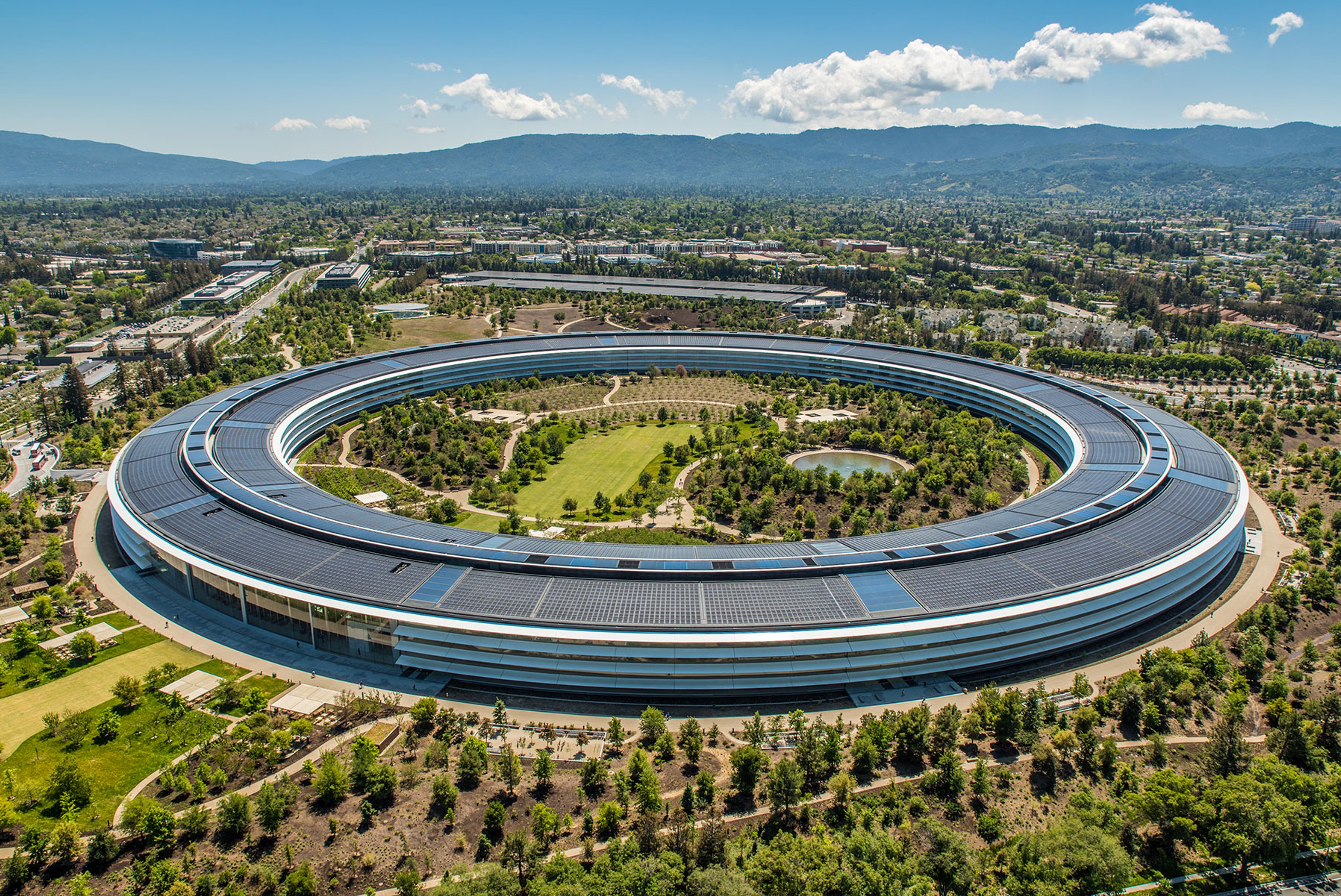 Apple limits employee use of ChatGPT amid concerns over data leaks