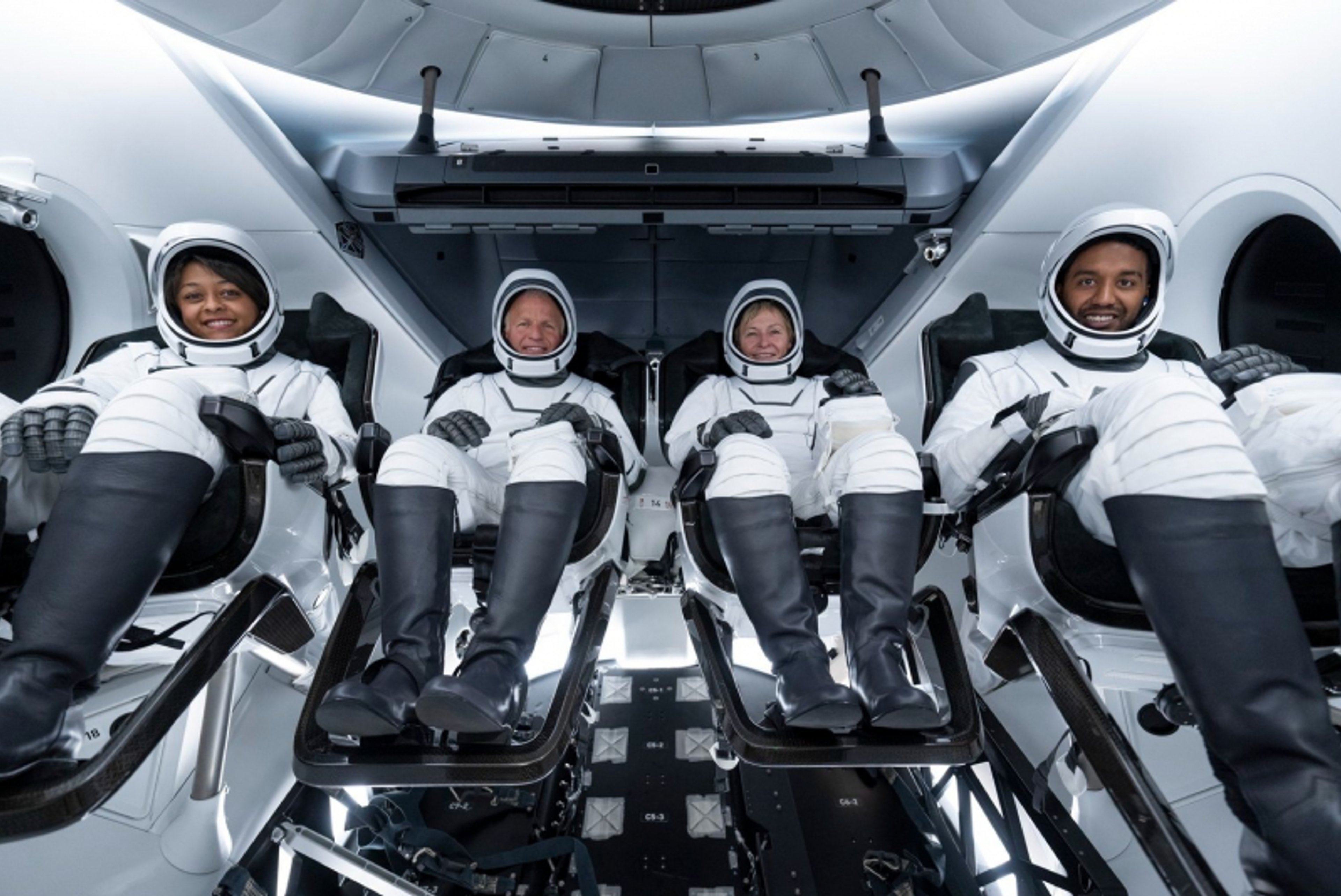 SpaceX successfully launched a spacecraft with tourists on board
