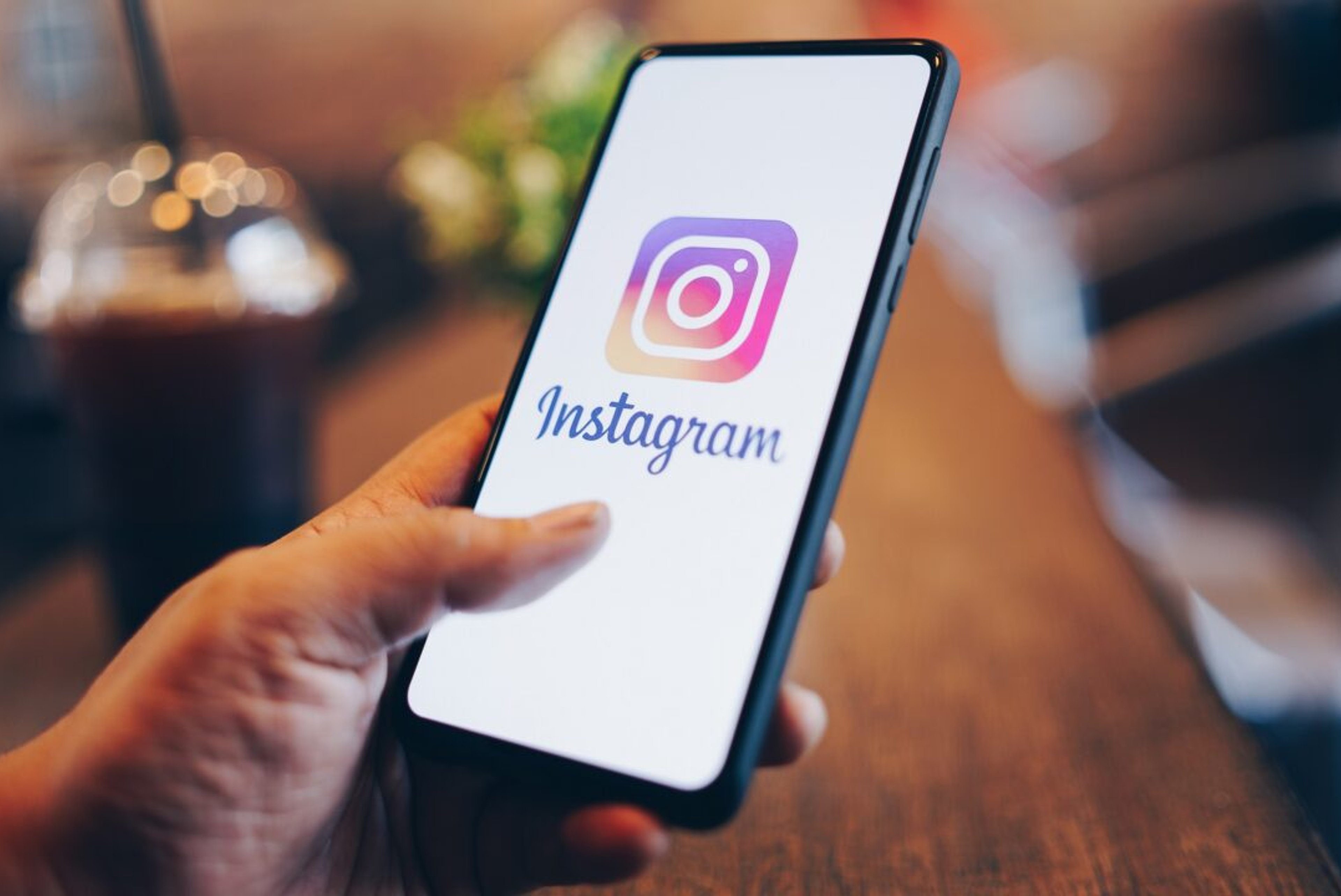 Instagram tests AI chatbot feature for direct messages