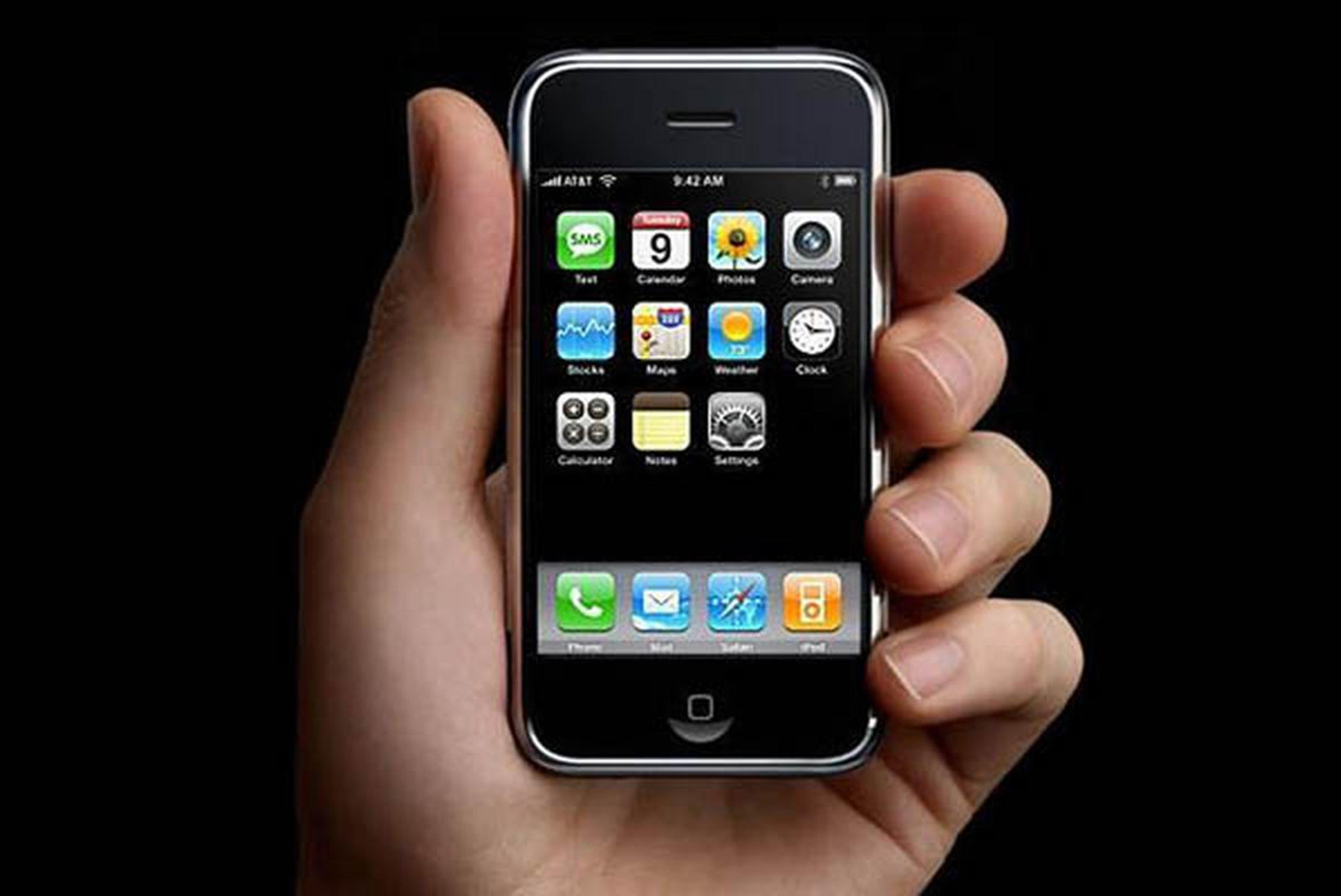 Factory sealed first-gen iPhone sells for $190,000 at auction