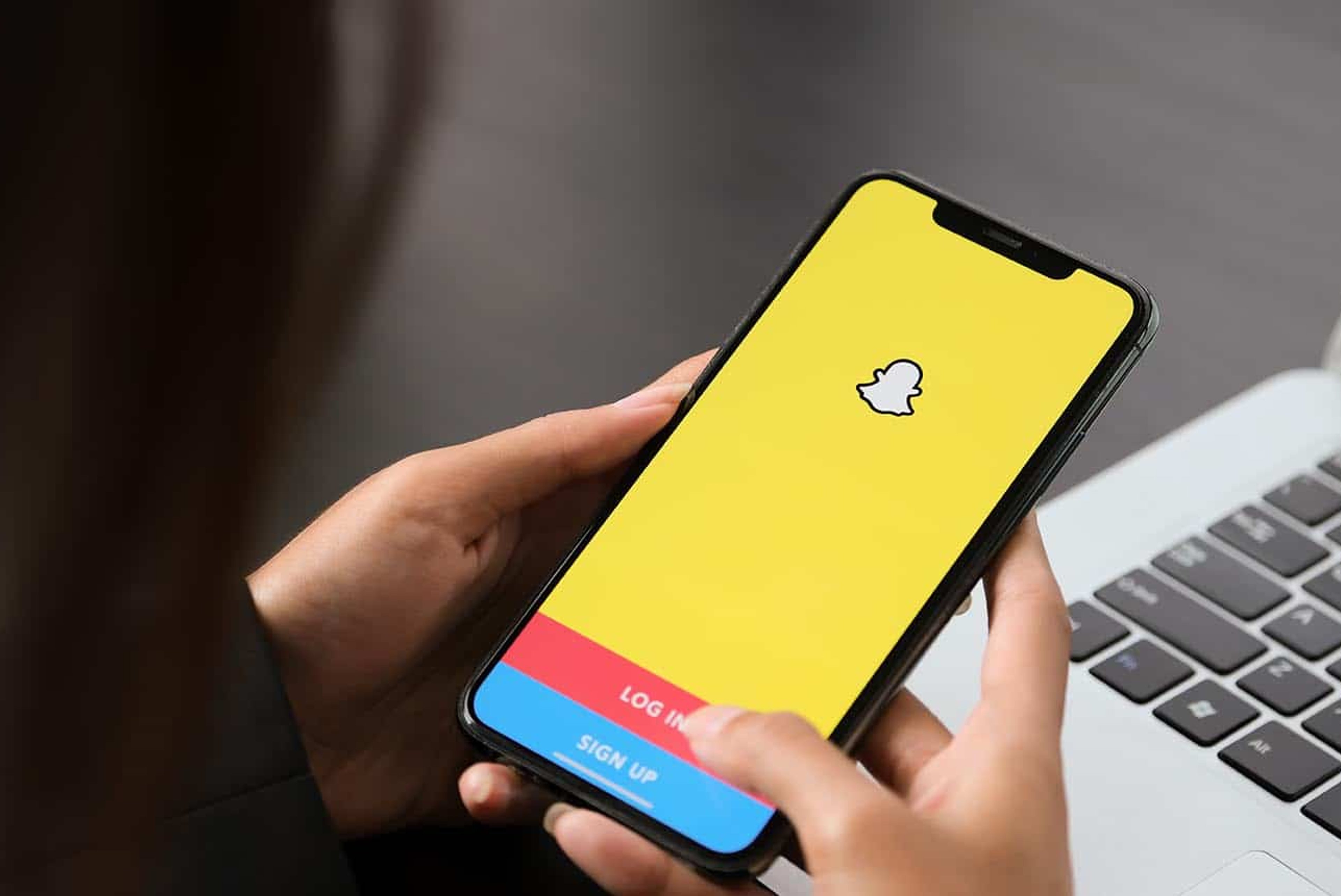 Snapchat launches a new program, offering AR Lens creators to earn up to $7,200