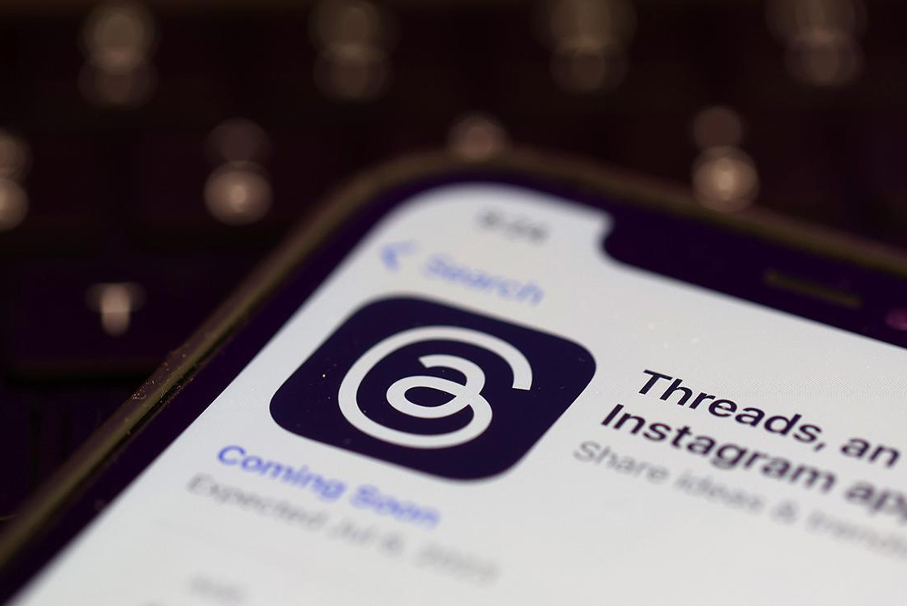 Meta integrates Threads with Facebook to boost user engagement