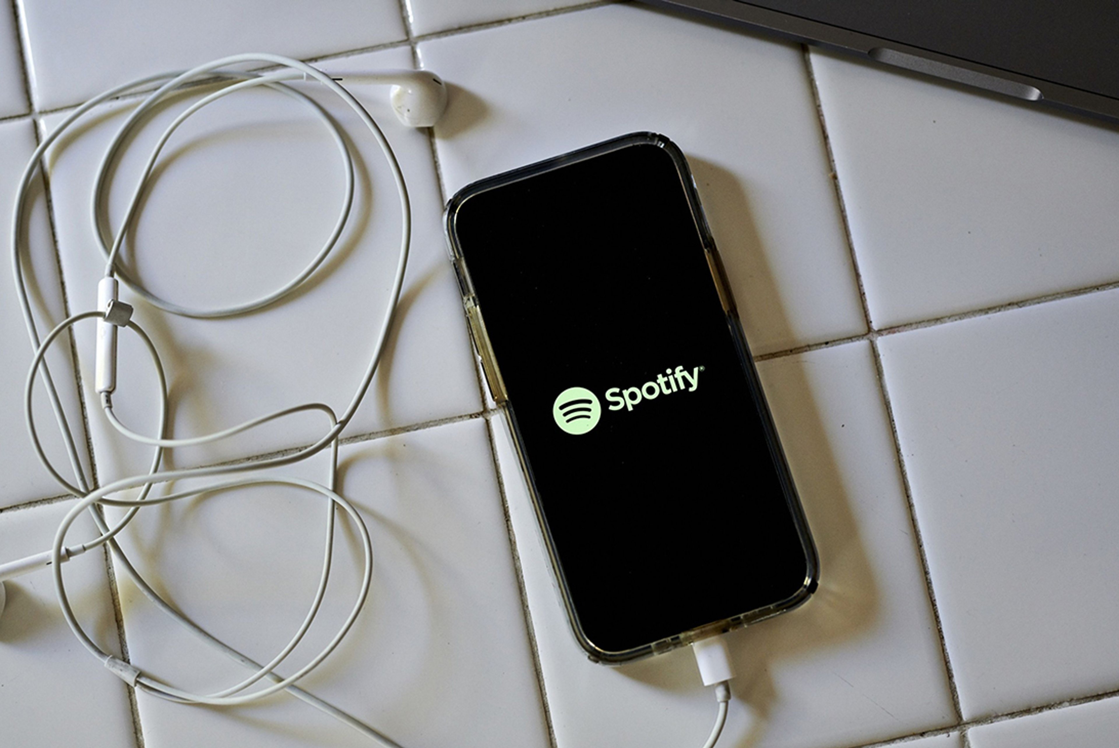 Spotify preparing to launch 'Superpremium' service with lossless audio, AI playlists, and more
