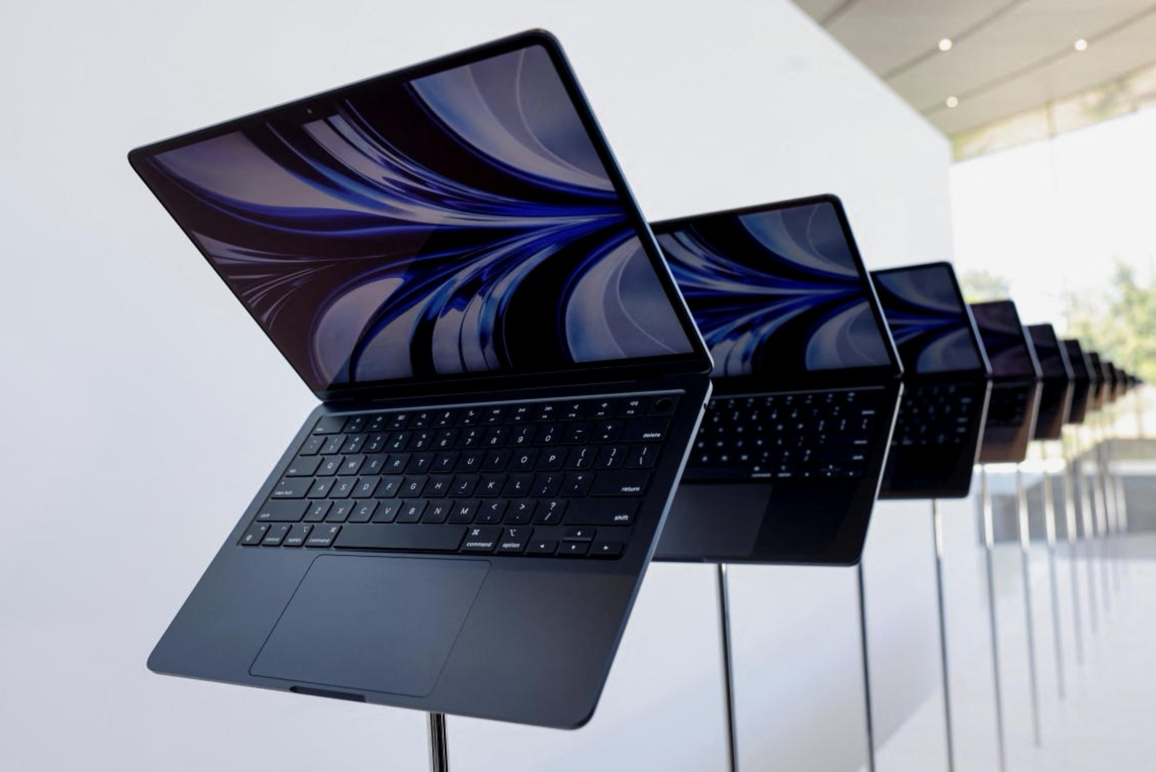 Apple's M3 MacBook Pro and MacBook Air expected to launch in 2024