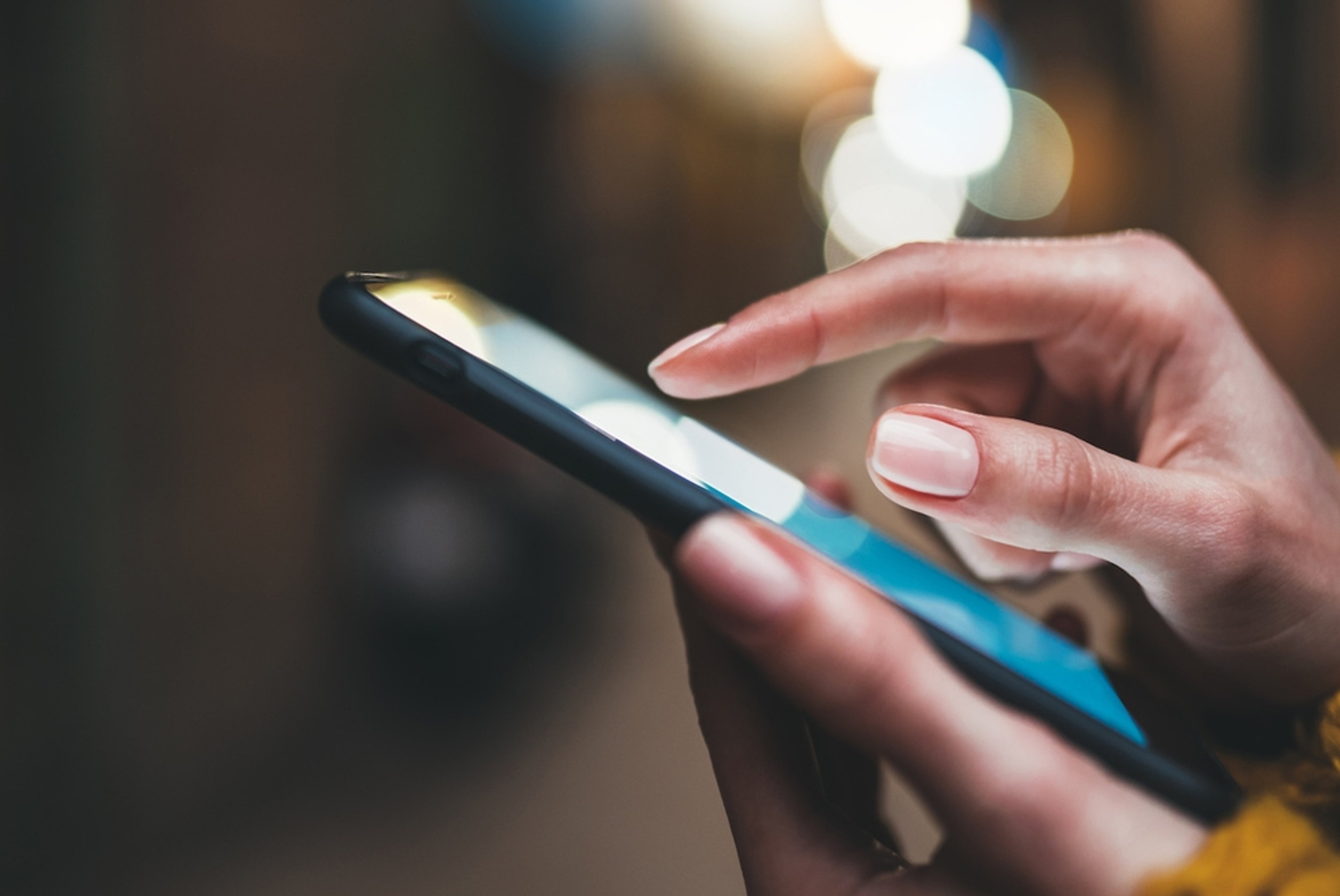WhatsApp introduces passwordless logins with passkeys for Android users