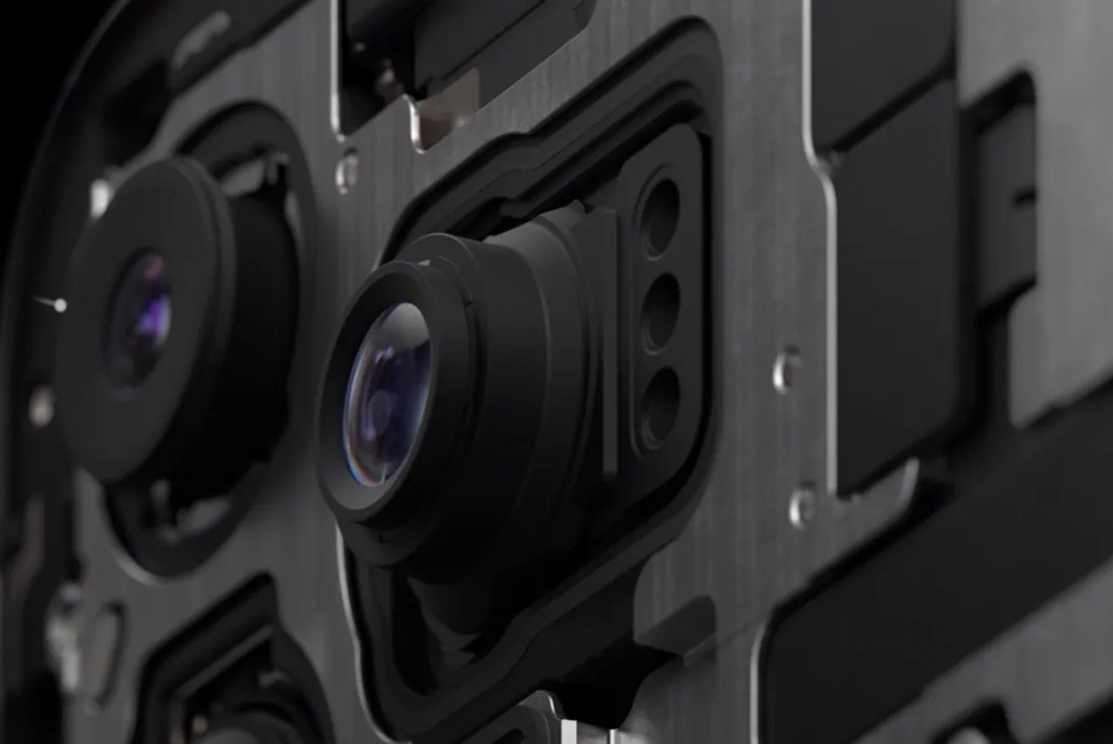 iPhone 16 Pro models expected to feature 5x optical zoom