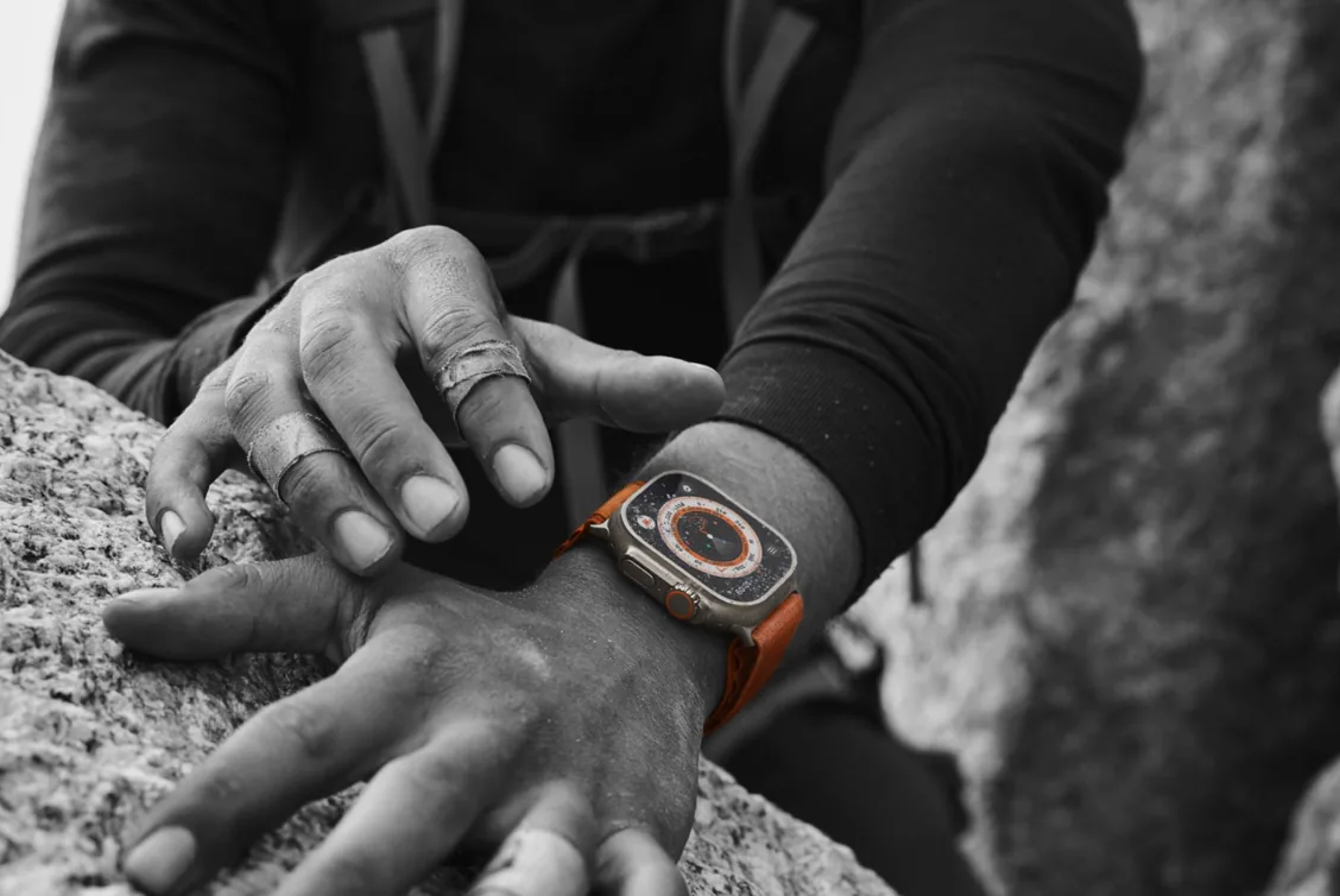 Apple responds to Apple Watch 'ghost touch' issue with temporary fix