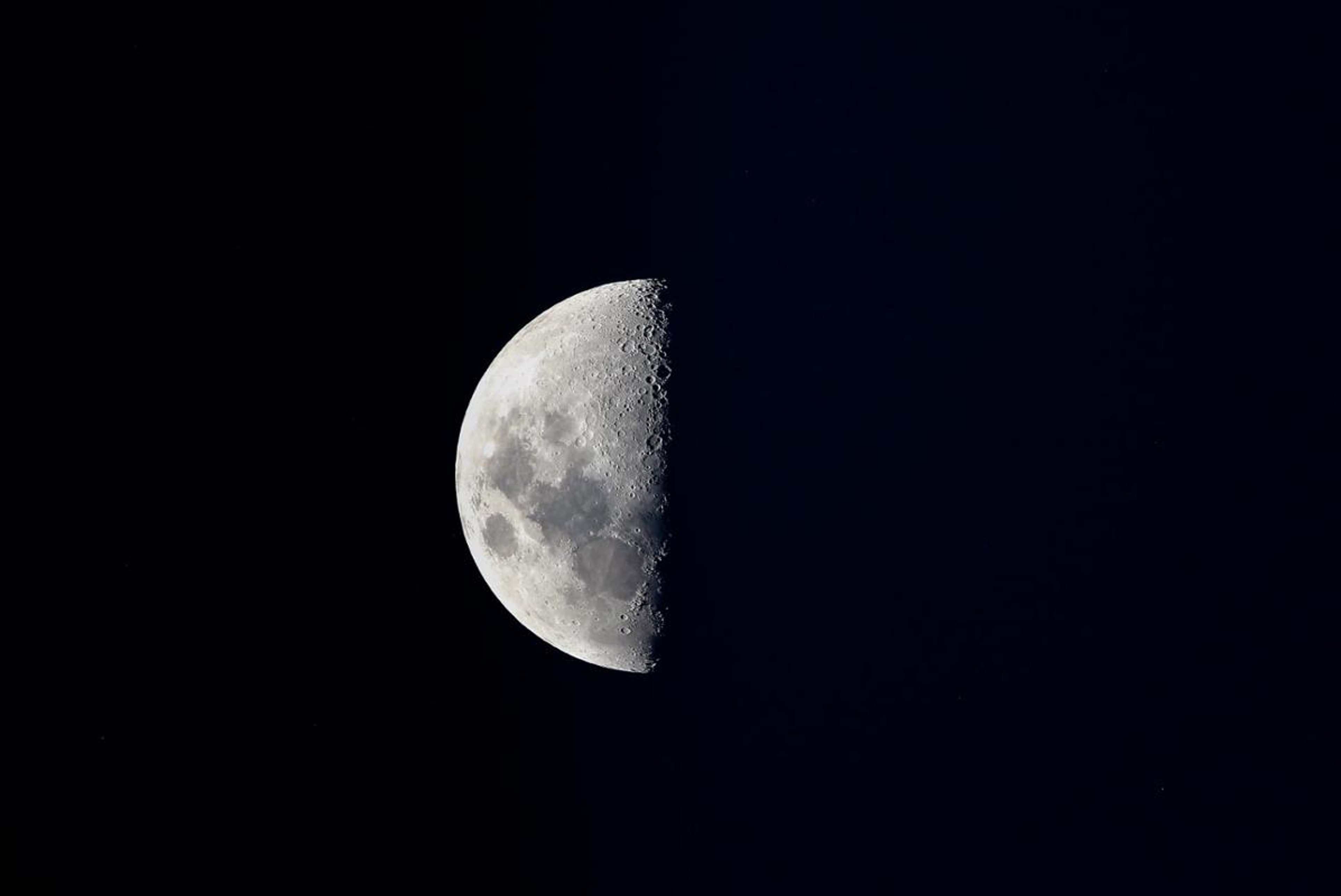 China lands on the dark side of the Moon, prepares to return with lunar samples