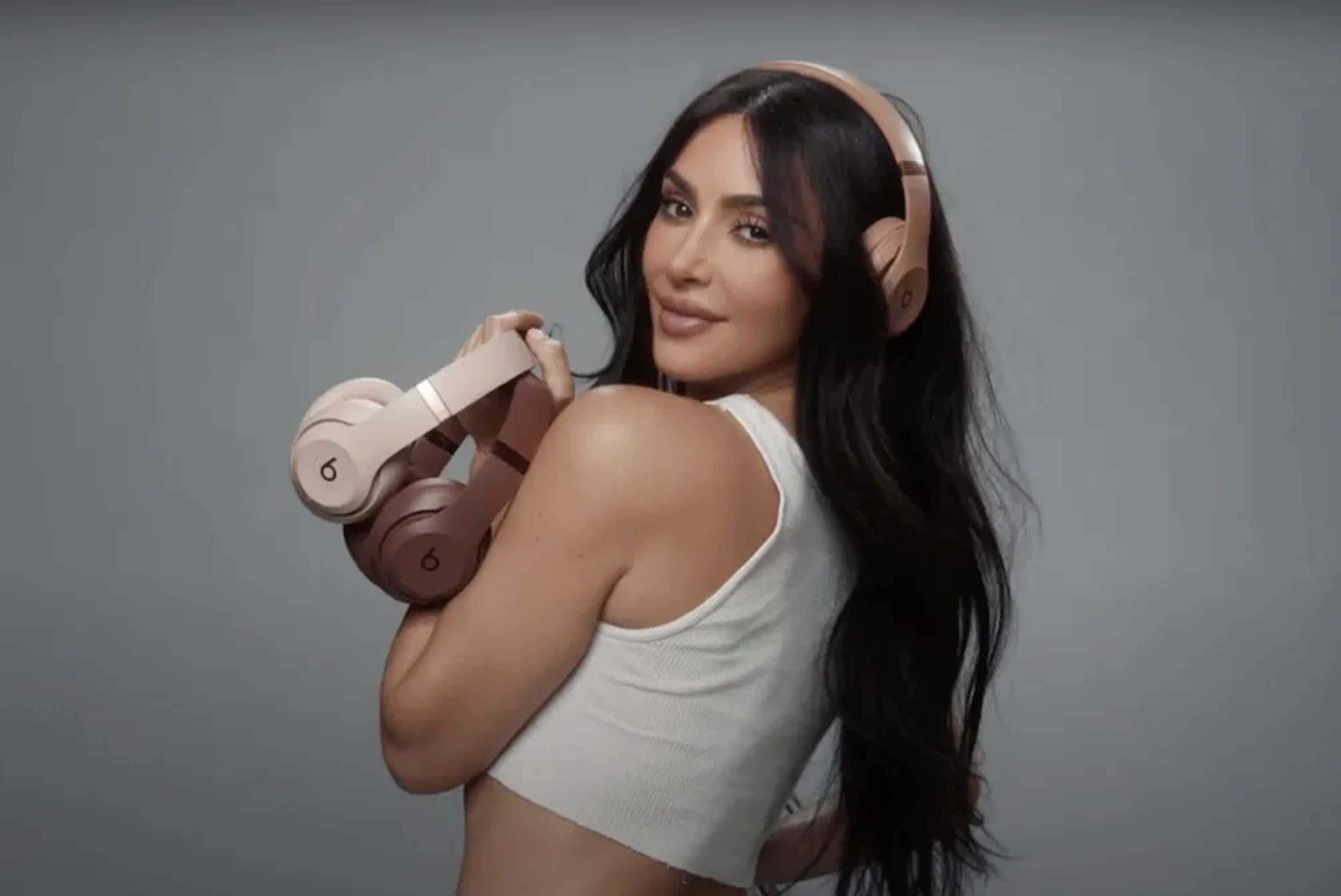Apple updates Beats Studio Pro with audio sharing feature