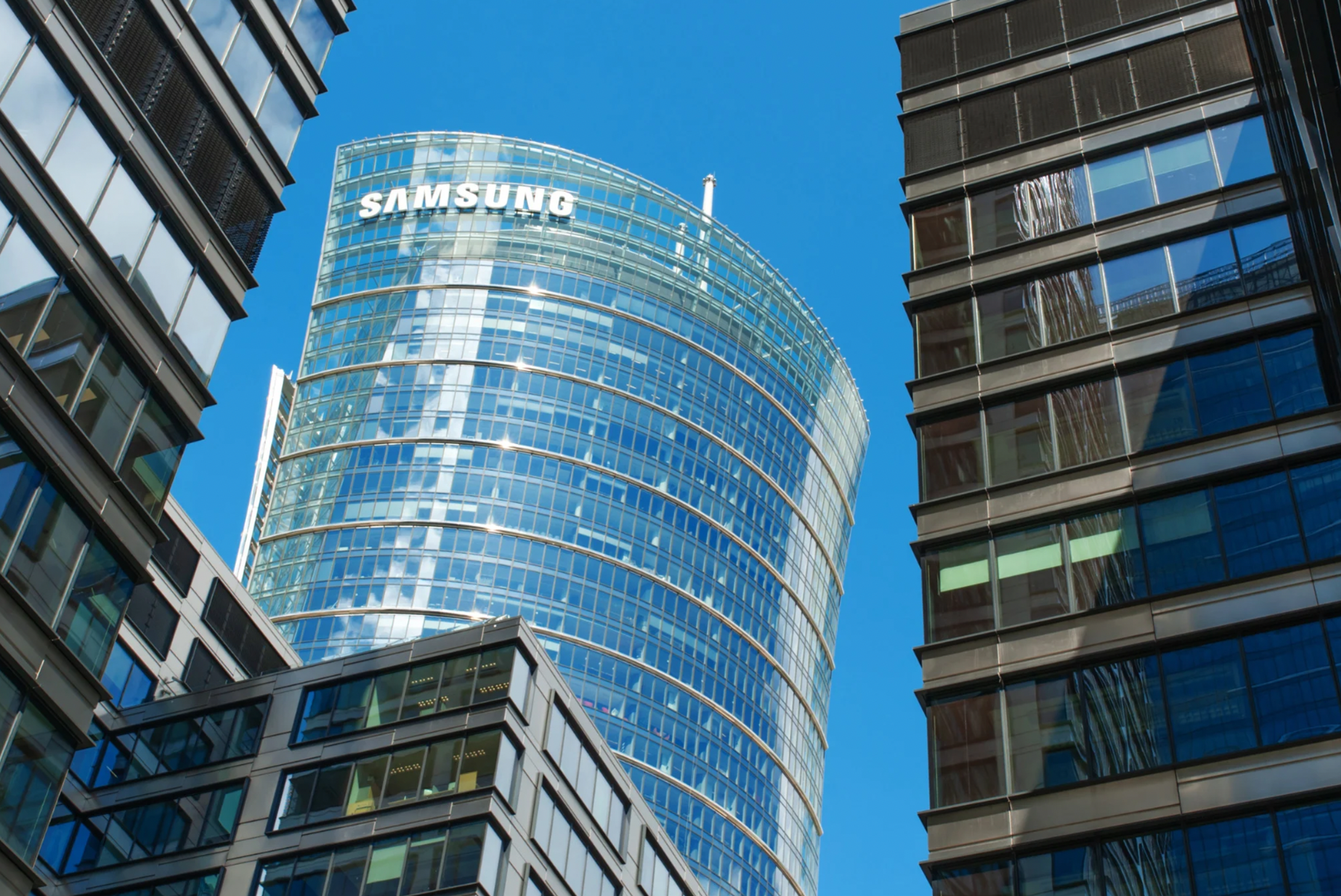 Samsung to Unveil Smart XR Glasses in Januar