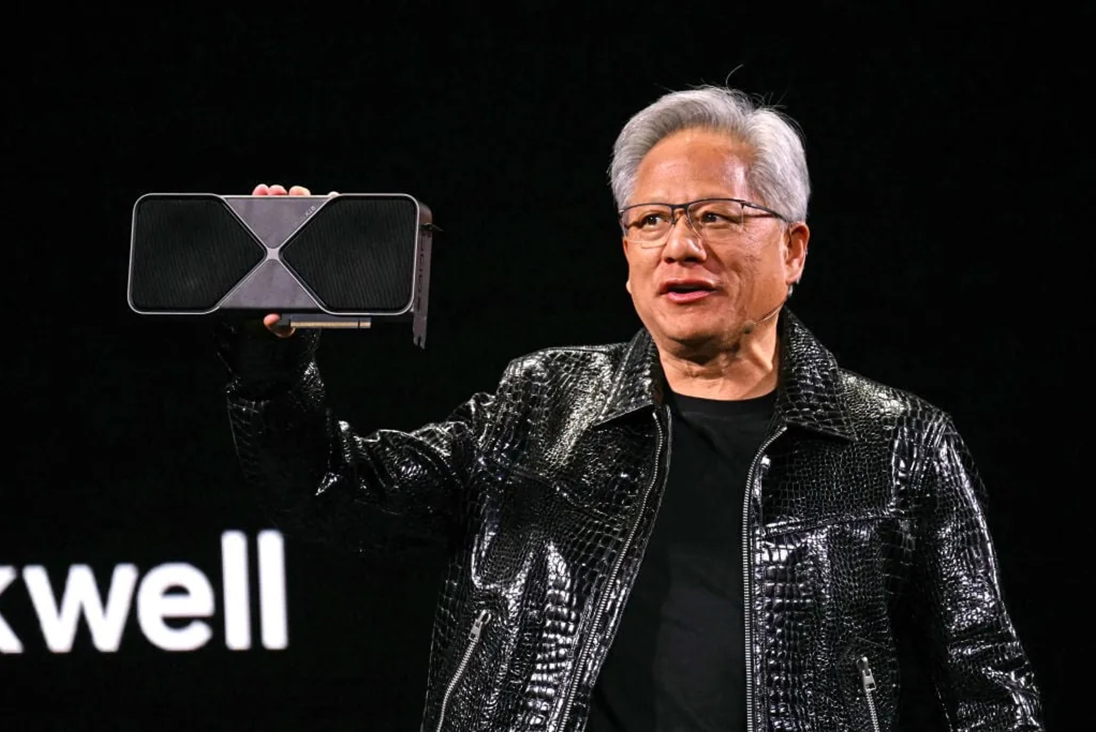 Scalpers Flip NVIDIA RTX 5090 for $6,000 Amid Shortages