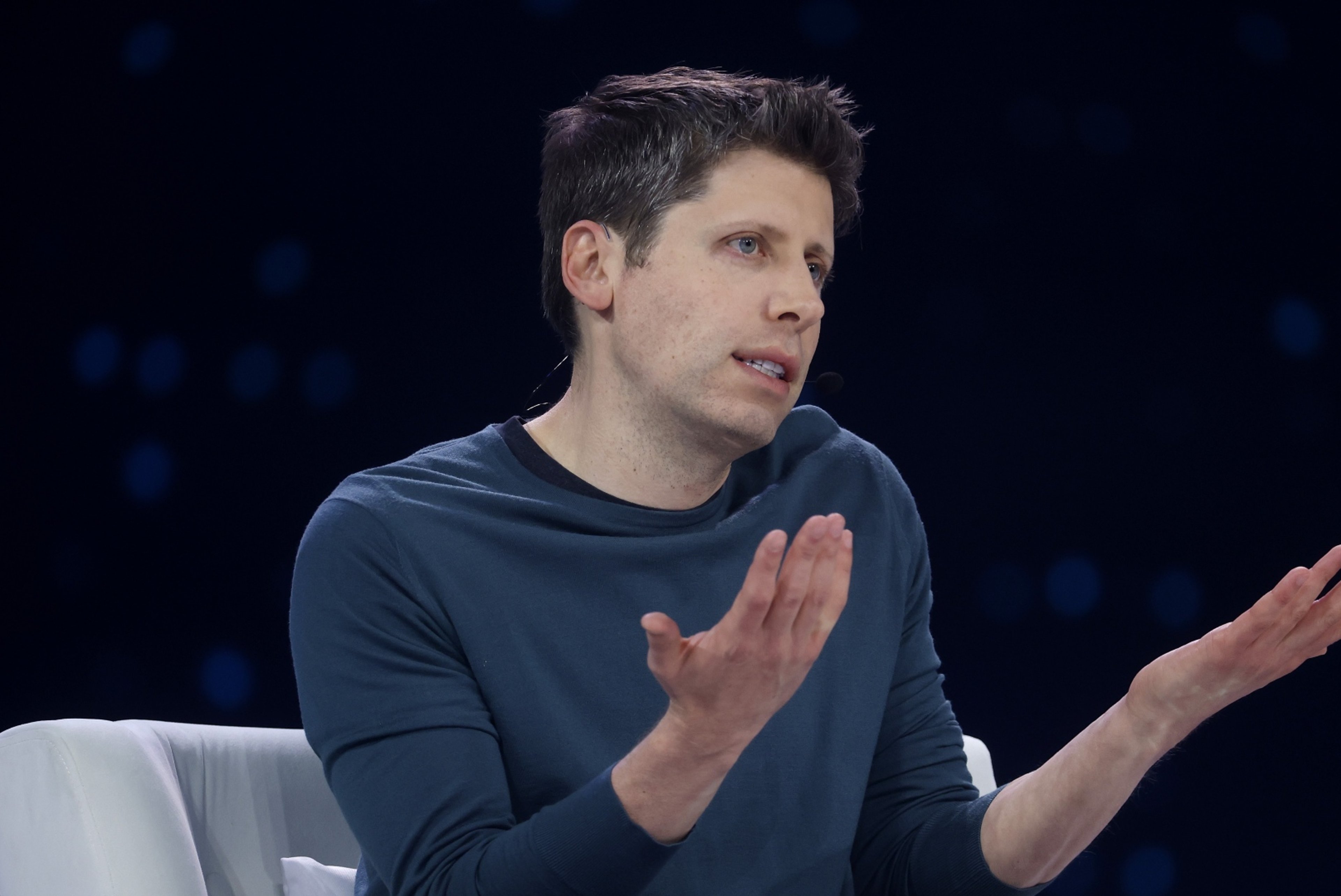 Sam Altman reportedly working on Neuralink rival Merge Labs