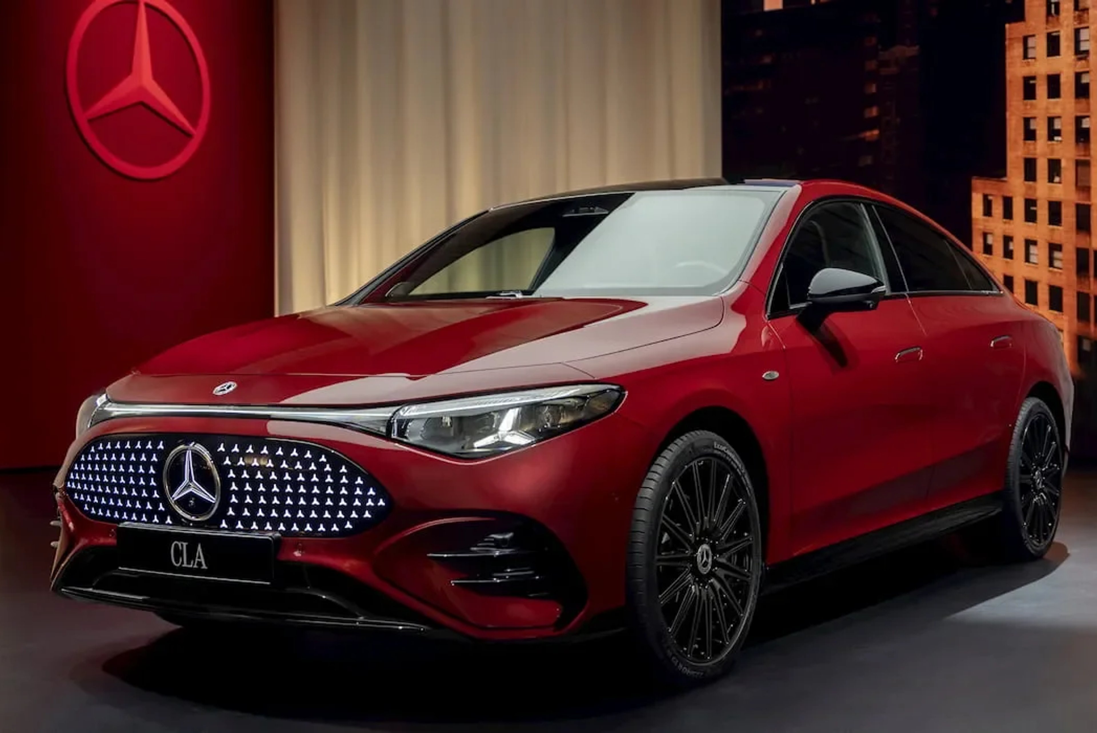 Mercedes unveils electric CLA sedan with 600 km range