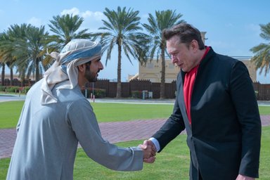 Elon Musk meets Dubai’s crown prince during UAE visit