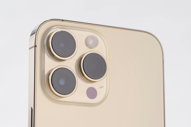 Bloomberg: iPhone prices could rise later this year