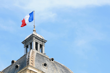 Macron calls for EU-wide social media ban for under-15s