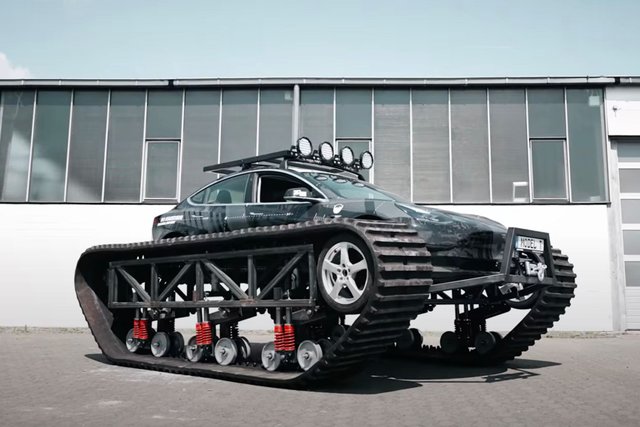 German Bloggers Created Tracked Tesla
