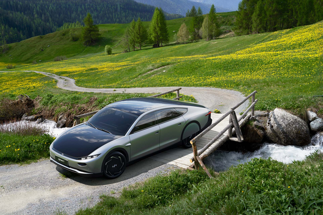 Lightyear's Solar-Powered Vehicle to Go into Production in Late 2022