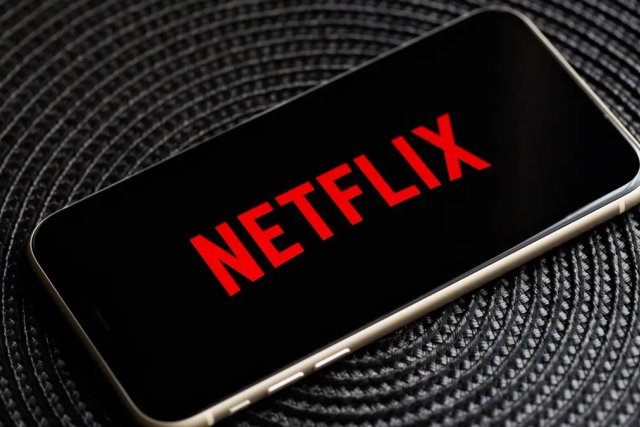 Netflix Loses 1 mln Subscribers in Q2, 1 mln Less Than Forecasted