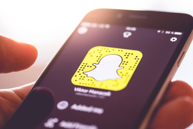 Snap Announces Q2 Results, Shares Plunge 25 percent