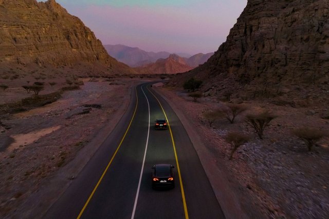 Dubai Becomes Prime Testing Ground for Tesla Heat Tests