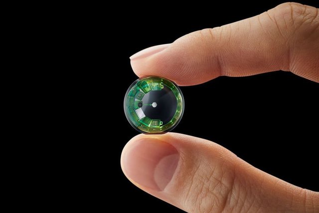 Can Contact Lenses Replace Smartphones?