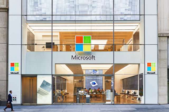 Apple TV and Music now available for Windows on Microsoft Store