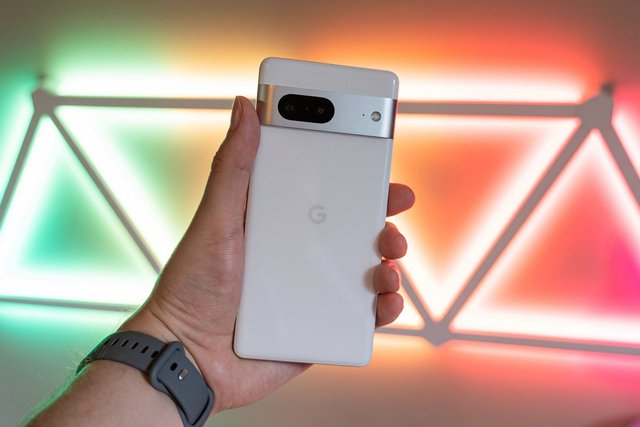 Edited parts of screenshots can be reversed with Google Pixel exploit