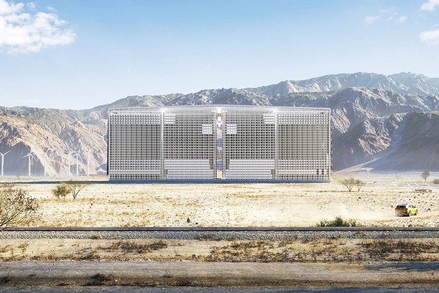 Facility stores energy with 24-ton brick lift system