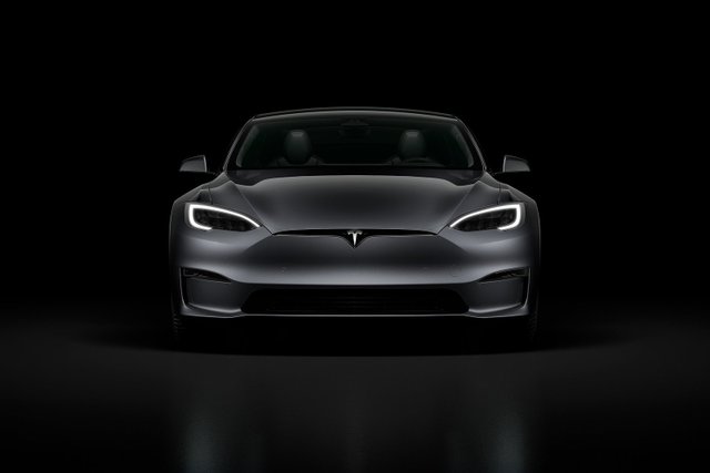 Tesla stops producing right-hand drive Model S and Model X