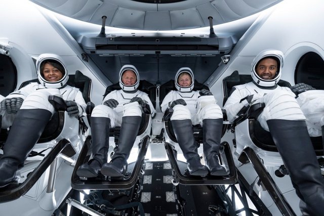 SpaceX successfully launched a spacecraft with tourists on board
