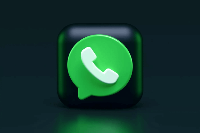 WhatsApp introduces single-vote polls and media forwarding with captions