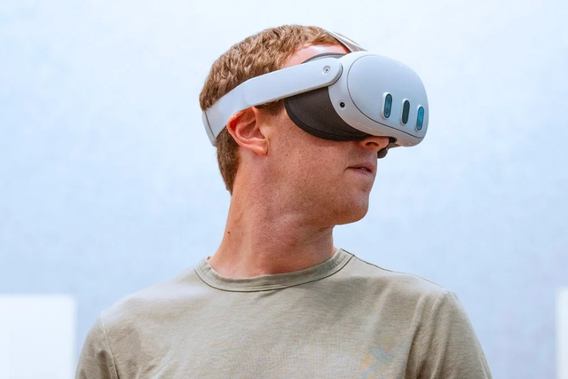 Mark Zuckerberg downplays Apple's Vision Pro