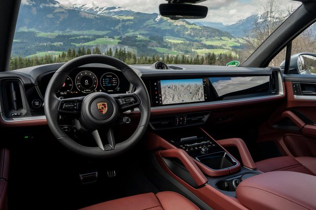 Porsche enhances CarPlay experience with climate controls and more