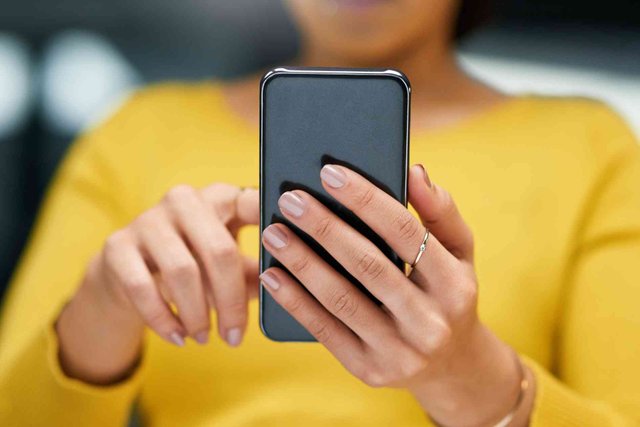 Google can now notify when private contact information appears on the web