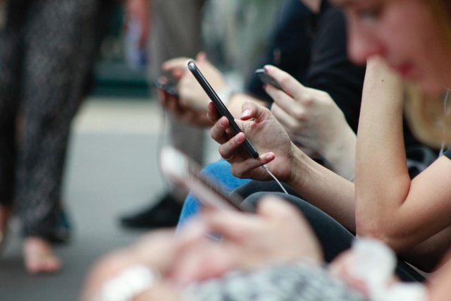 Kaspersky claims over 340 000 attacks with new malicious WhatsApp mod