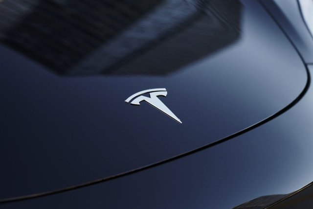 Tesla's 2023 Holiday Update brings enhanced safety and entertainment features