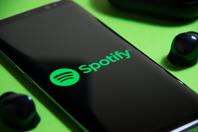 Spotify slams Apple's DMA compliance as 'extortion' and a 'farce'