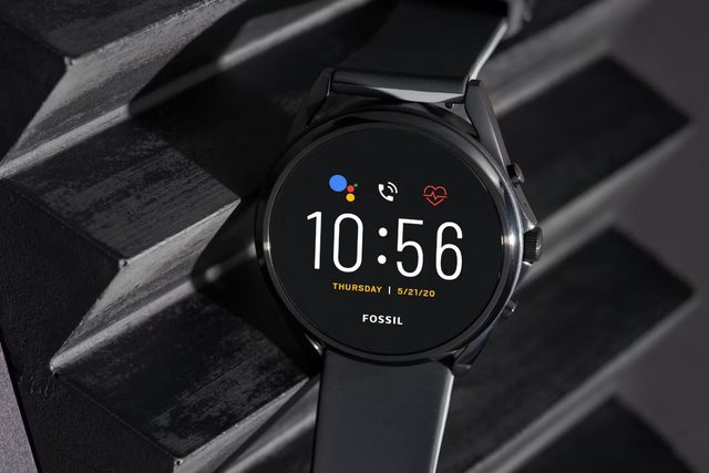 Fossil exits the smartwatch business, shifting focus to traditional watches and accessories