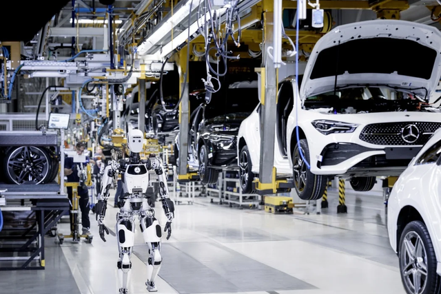 Mercedes partners with Apptronik for humanoid robot pilot program